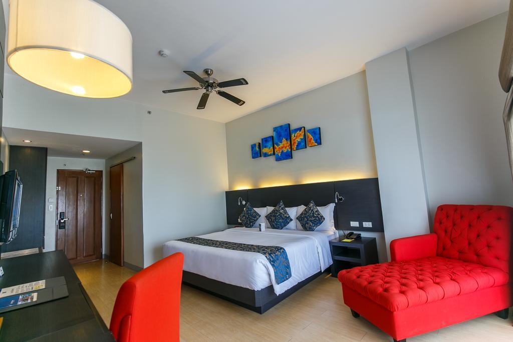 Solea Seaview Resort Île de Mactan Extérieur photo